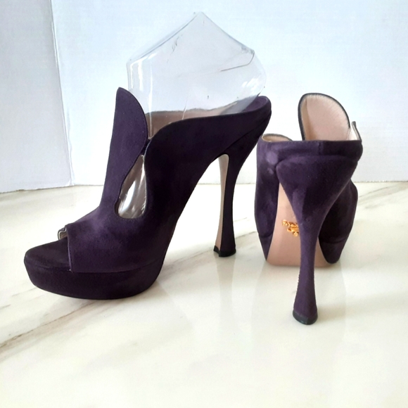 AUTHENTIC PRADA MILANO PURPLE SUEDE PLATFORM STILETTO SLIDES SZ 38.5 #PR… - Picture 2 of 13